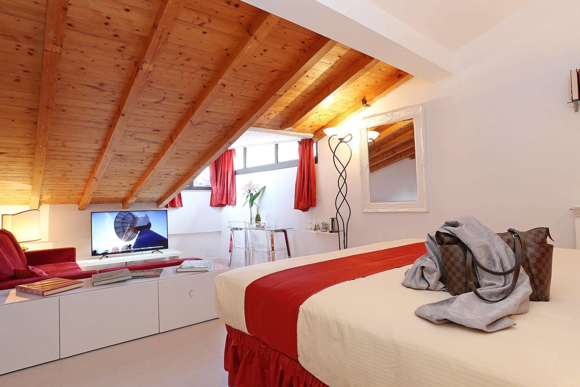 Myrome Navona Hotel ภายนอก รูปภาพ